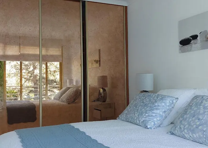 Les Orangers - - Sea View- Swimming Pool - Free Parking - Lejlighed