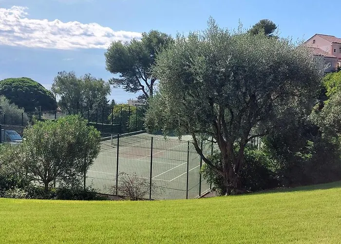 Les Orangers - - Sea View- Swimming Pool - Free Parking - Cannes