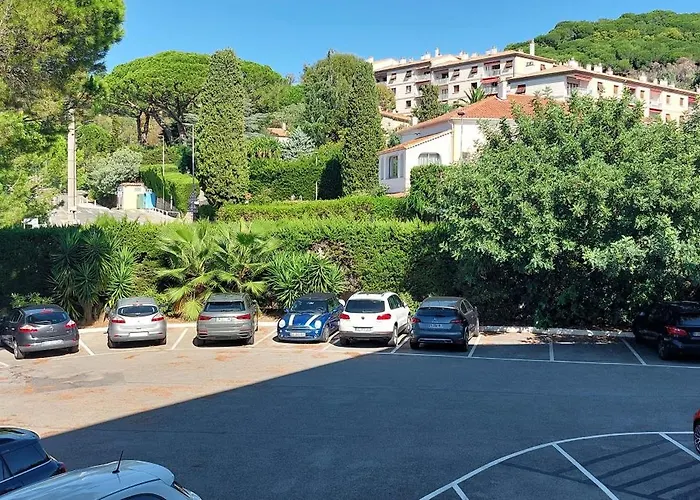 Lejlighed Les Orangers - - Sea View- Swimming Pool - Free Parking - *