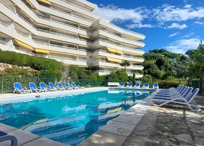 Les Orangers - - Sea View- Swimming Pool - Free Parking - * Cannes